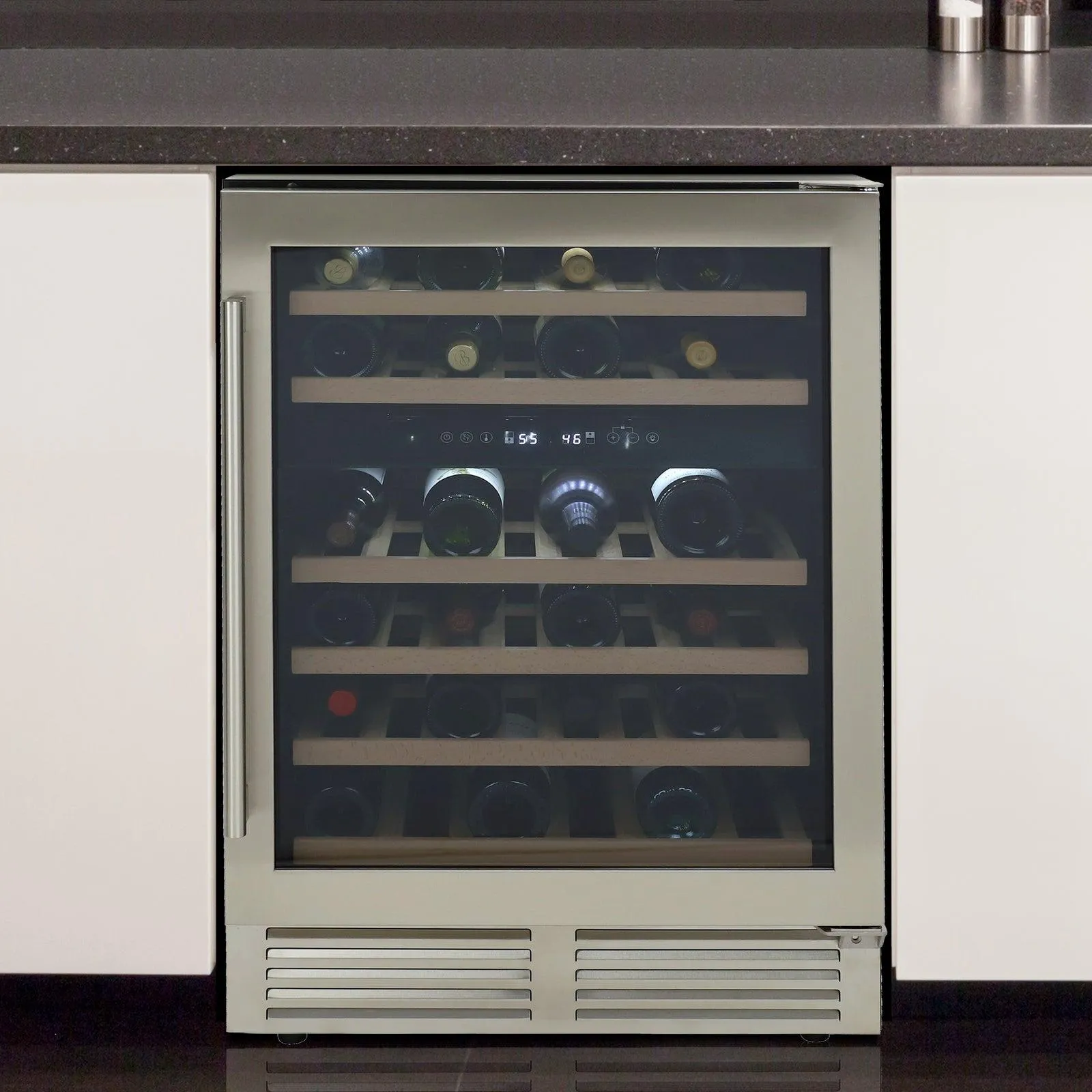 Avanti WCD46DZ3S 43 Bottle Designer Series Dual-Zone Wine Cooler