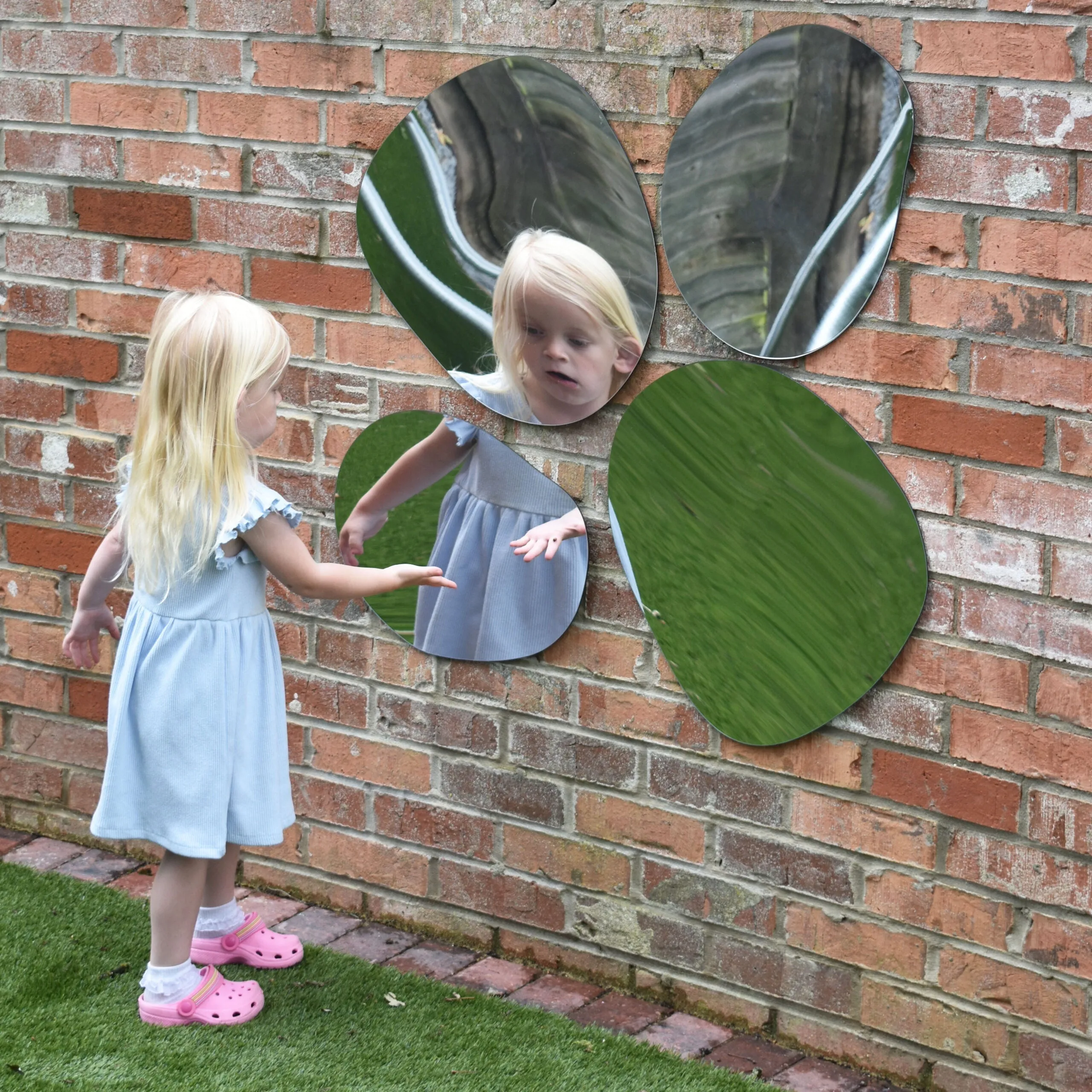 Children's Plastic Safety Mirrors - Pebble Set 4