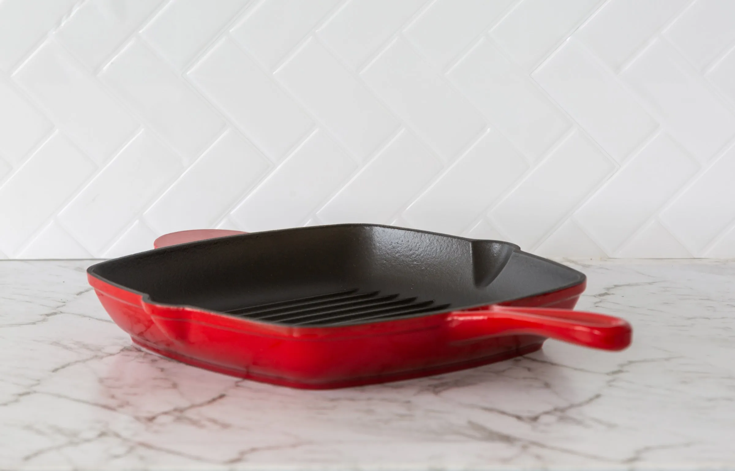 Enamelled Cast Iron Square Grill Pan (44 x 30 x 4.7 cm) - Red