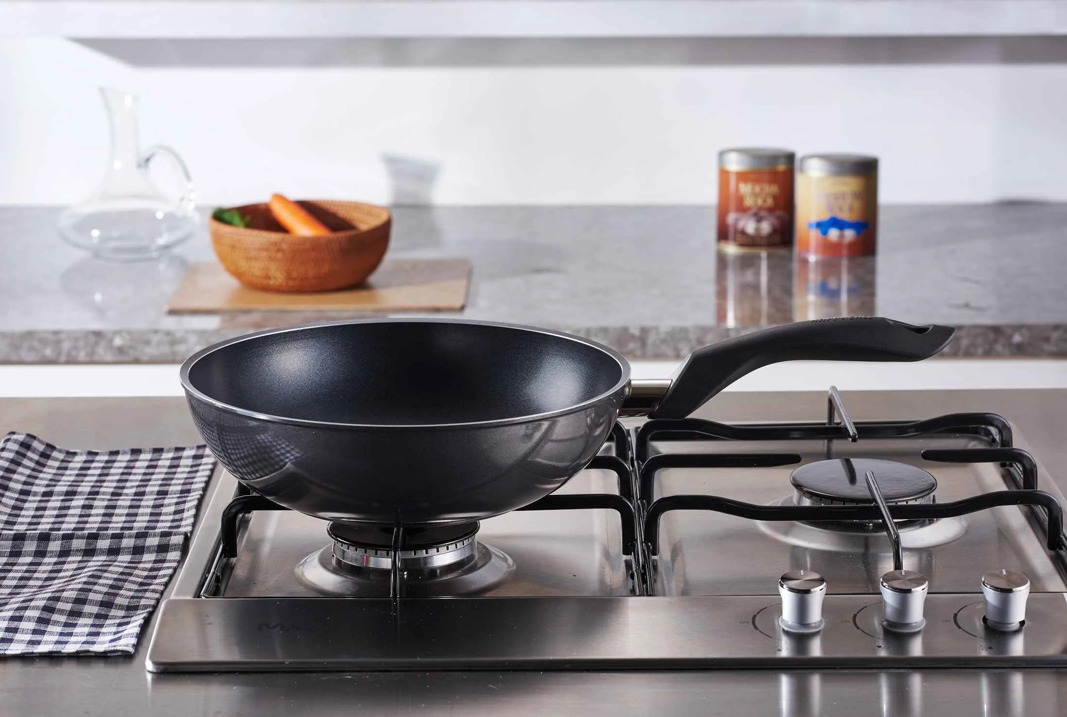 Happycall Titanium Wok, 9in (Induction Capable)