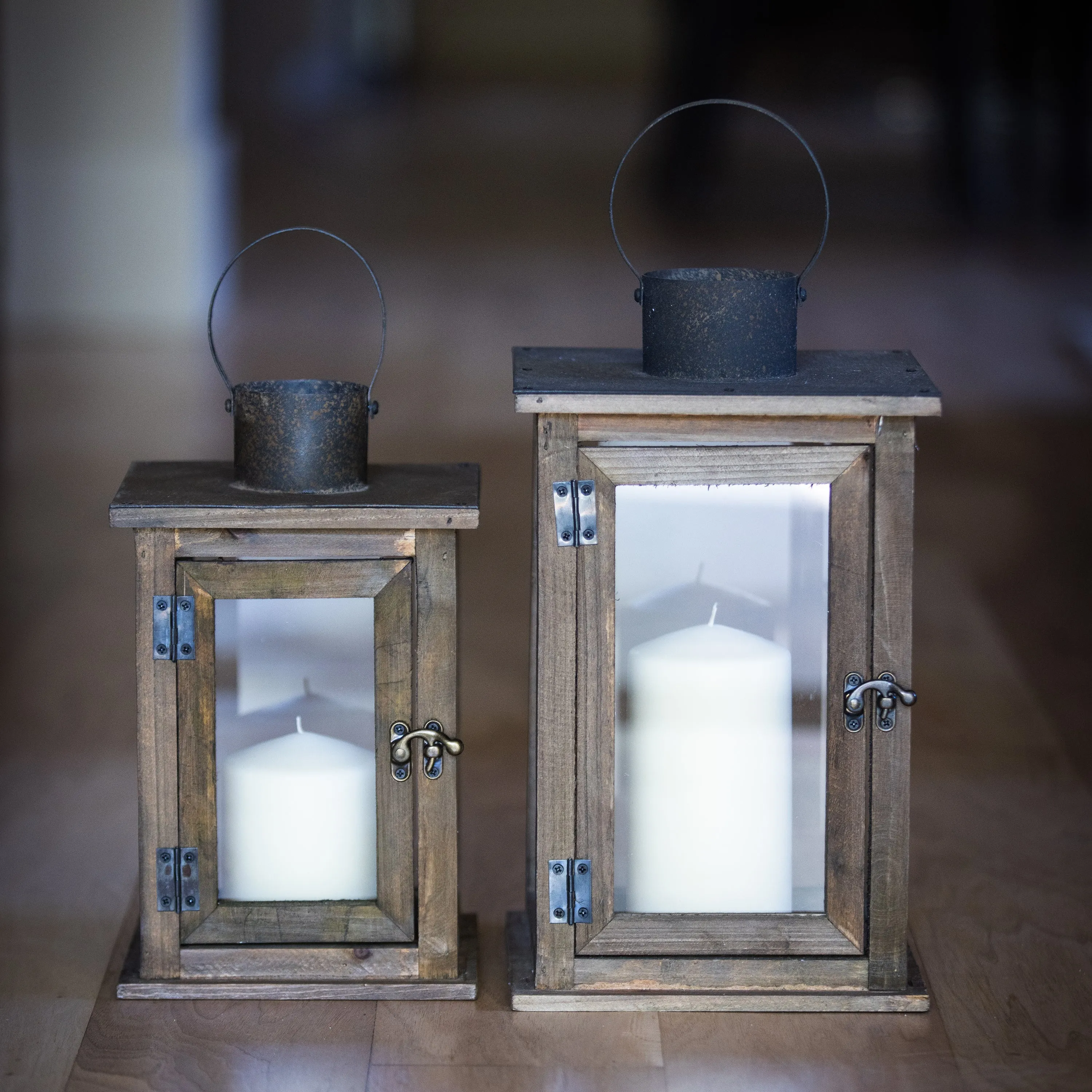 Medium Rustic Wood Lantern - 11 Inch Hurricane Candle Lantern