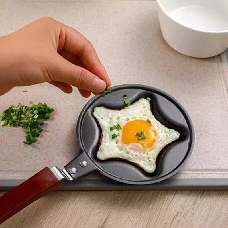 Mini Egg Frying Pan, Star Heart Strawberry Breakfast Egg mold, Fried Egg Pancake Mold, Non-Stick Egg Pancake Omelet Mini Frying Pan, Mini Cookware Black Non Stick Pan