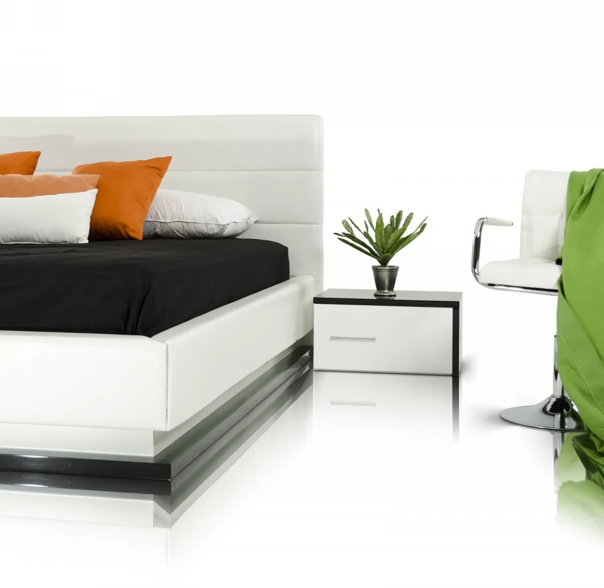 Modrest Infinity - Contemporary Platform Bed with Lights