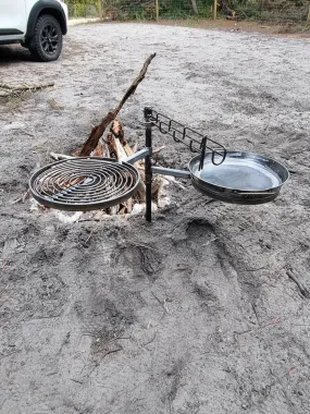 Swinging Grill, Cradle & BBQ Pan